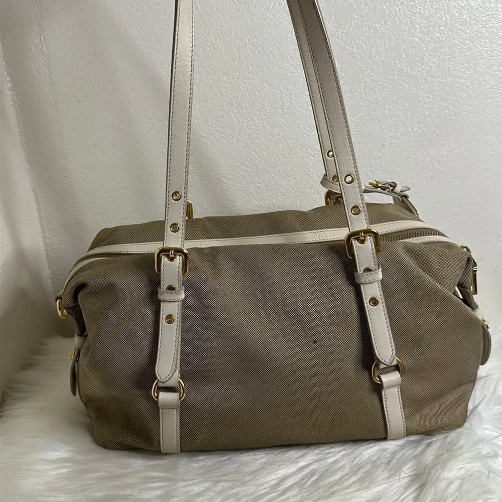 💯Authentic Prada Canapa Logo Handbag🍀